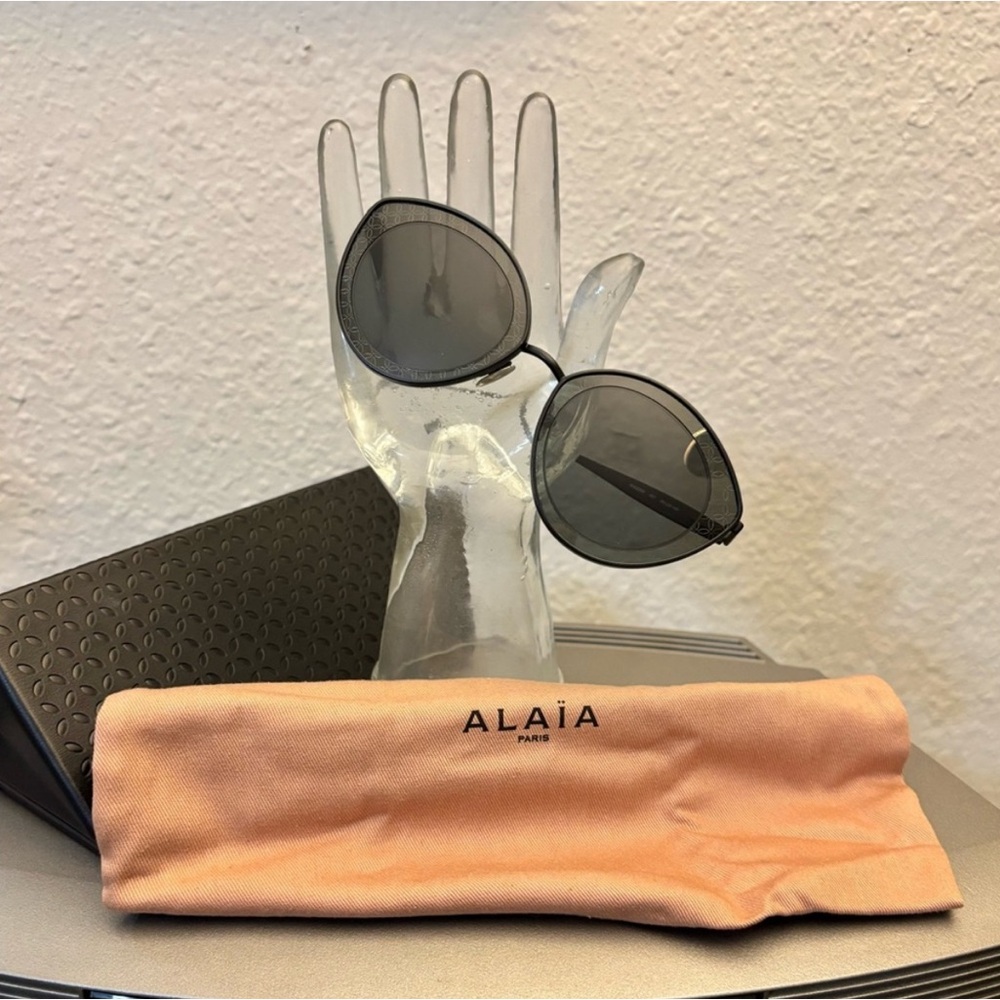 Alaia Women’s Cat Eye Sunglasses